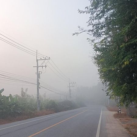 Отель ไร่ดง โฮมเสตย์ Ban Pong Nua Экстерьер фото